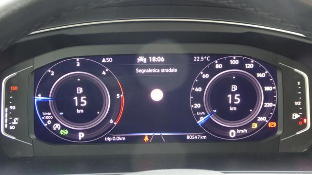 VOLKSWAGEN Tiguan 2.0 TDI 150 CV SCR DSG Elegance