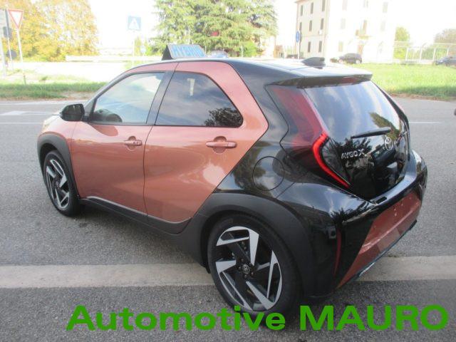 TOYOTA Aygo X 1.5 Hybrid 115 CV 5 porte Premium - NEOPATENTATI
