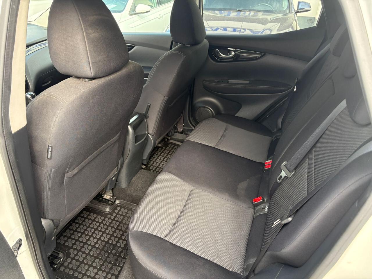 Nissan Qashqai 1.5 dCi N-Connecta