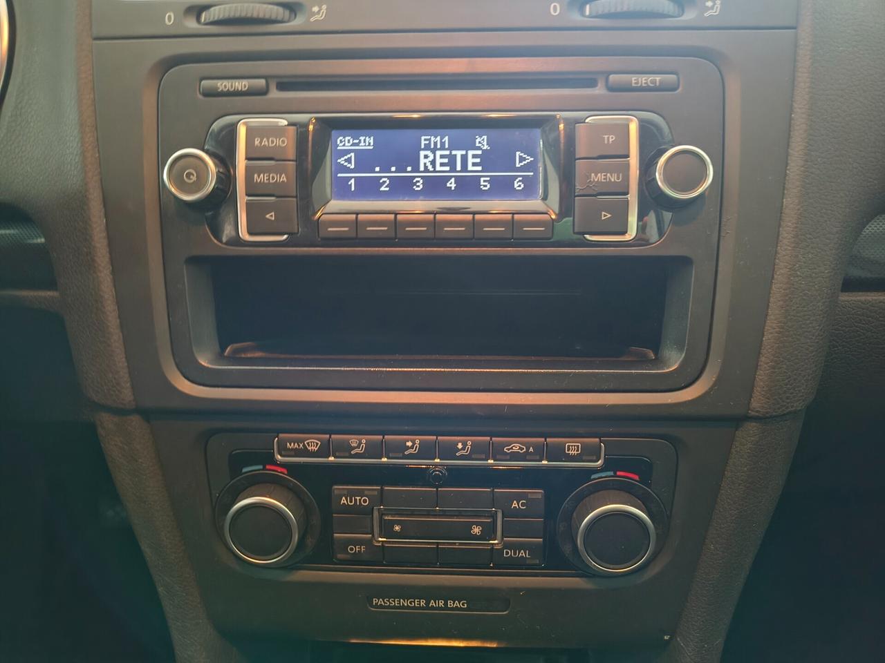 VOLKSWAGEN GOLF 1.6 TDI BUSINESS HIGHLINE