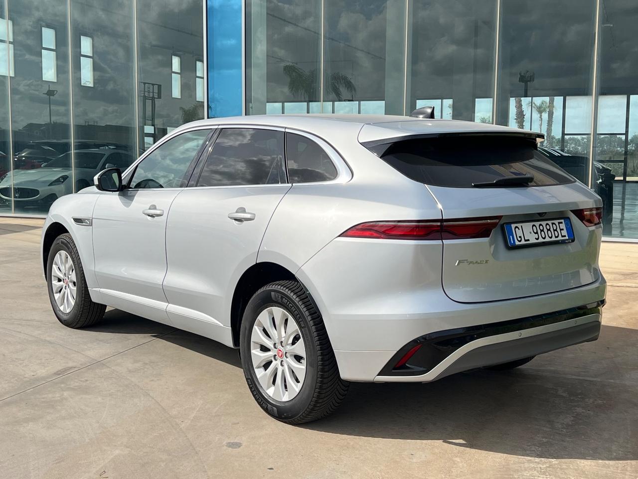 Jaguar F-Pace R-Dynamic S awd offerta T-Stock prezzo imperdibile