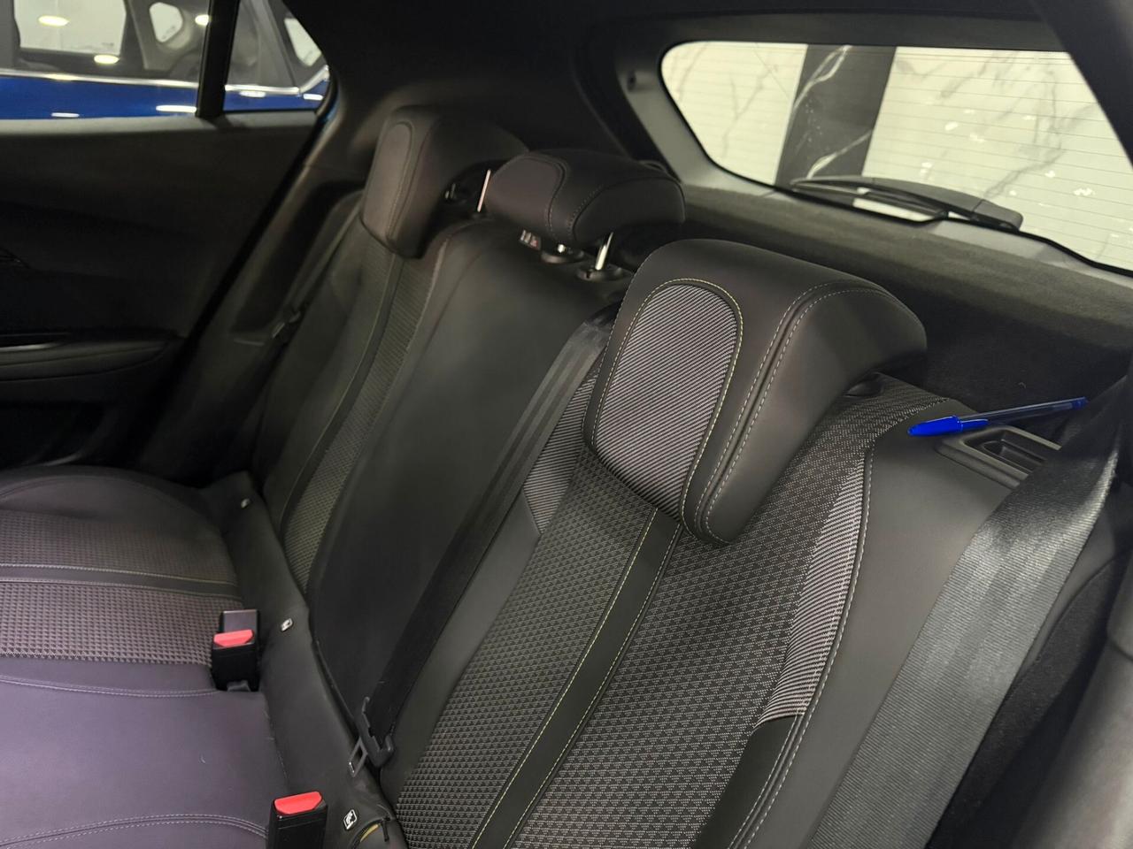 Peugeot 2008 BlueHDi 130 S&S EAT8 GT Line