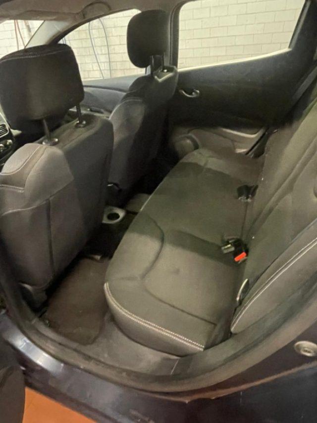 RENAULT Clio 1.2 75CV 5 porte Life