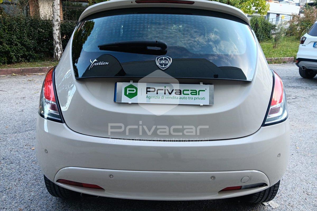 LANCIA Ypsilon 1.2 69 CV 5 porte GPL Ecochic Gold