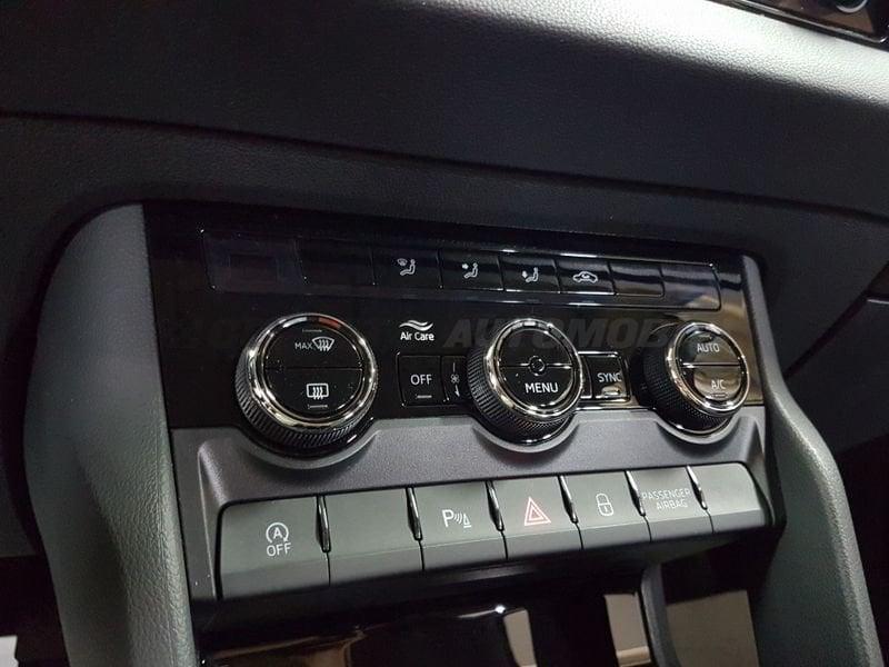 Skoda Karoq 2022 1.0 tsi Executive 110cv