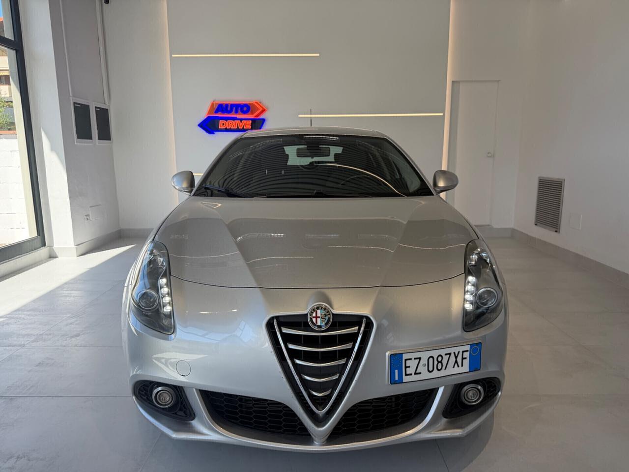 Alfa Romeo Giulietta 1.6 JTDm-2 105 CV Exclusive