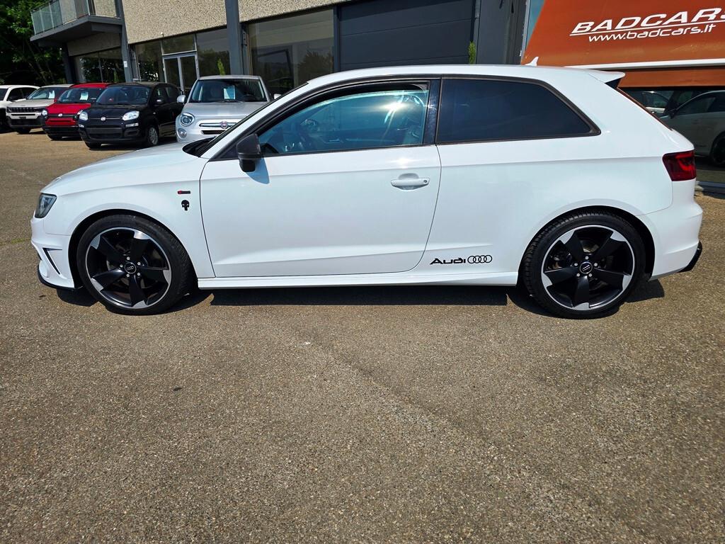 Audi A3 1.8 TFSI 180CV S LINE ESTETICA S3