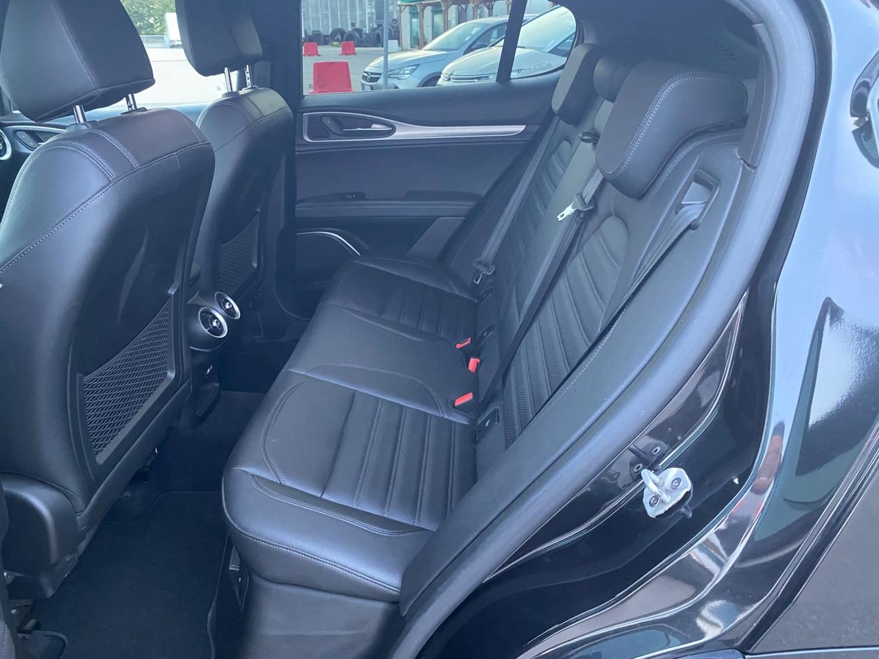 Alfa Romeo Stelvio 2.2 Turbodiesel 210 CV AT8 Q4 Veloce