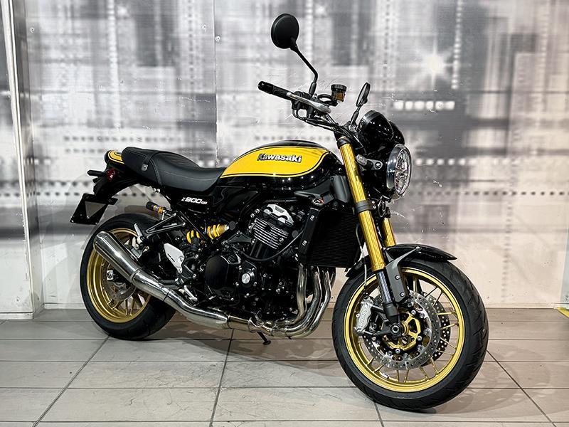 Kawasaki Z 900 RS SE
