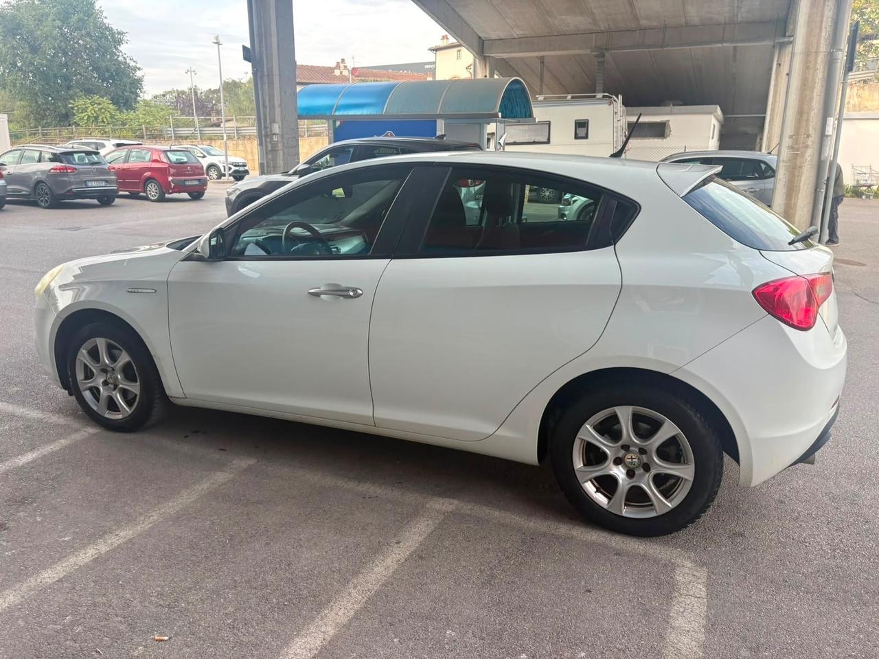 Alfa Romeo Giulietta 1.6 JTDm-2 105 CV Exclusive