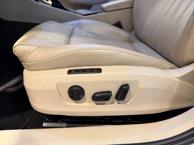 SKODA Superb 2.0 TSI DSG 4x4 Wagon Laurin&Klement ***HÄNDLER***