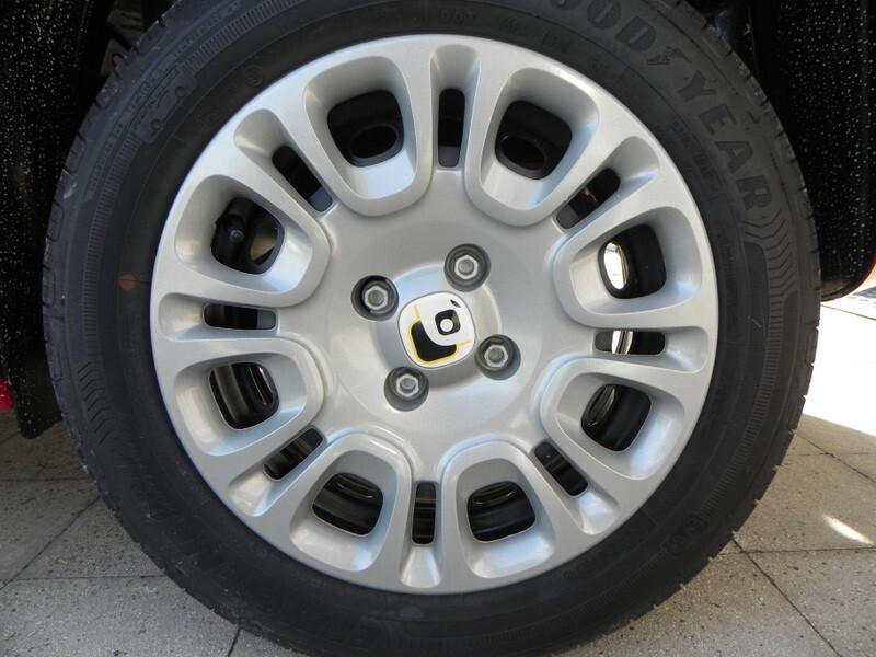 Fiat Panda NEW MY 25 1.0 FireFly S&S Hybrid 70 cv Pandina Icon