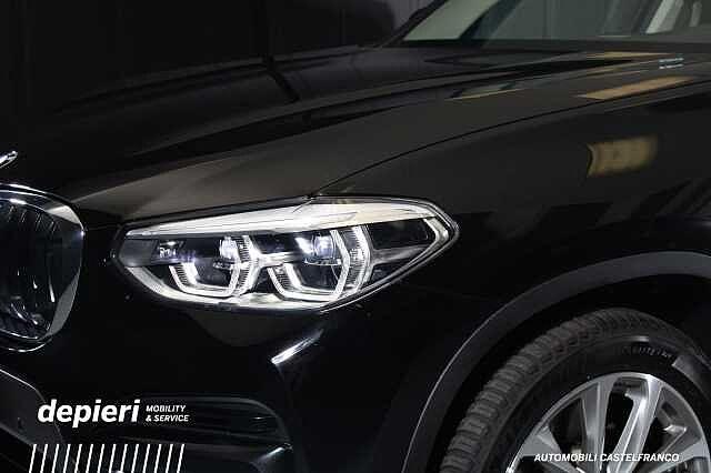 BMW X3 xDrive30e Business Advantage -PHEV
