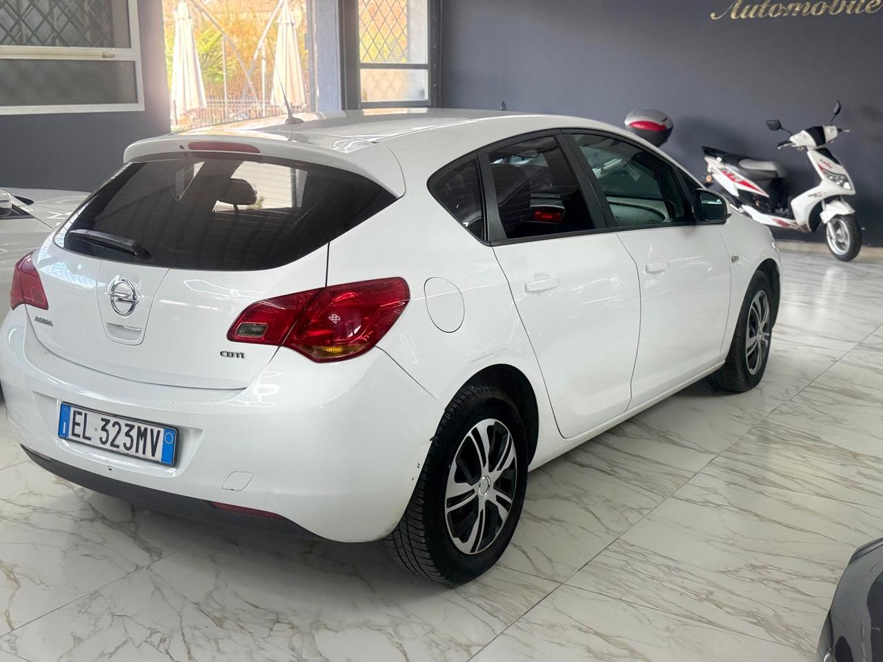 Opel Astra 1.7 CDTI 110CV 5 porte Elective