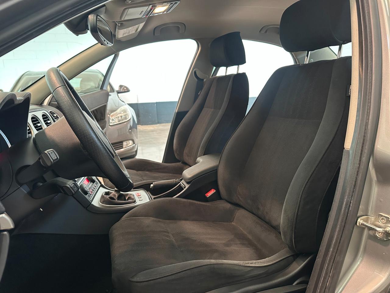 Alfa Romeo 159 1750 TBi Sportwagon Distinctive