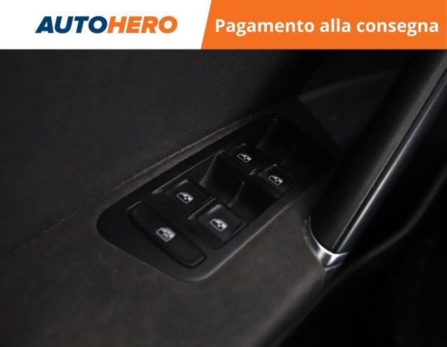 VOLKSWAGEN Golf 1.0 TSI 115 CV DSG 5p. Business BlueMotion Tech.