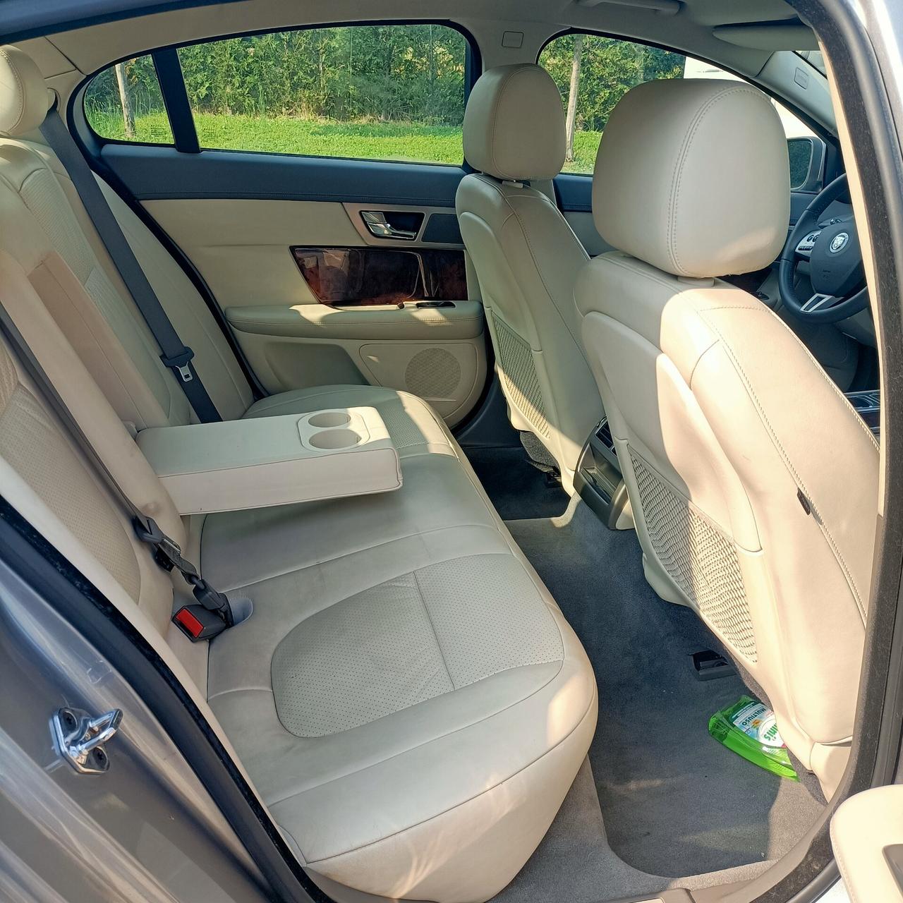 Jaguar XF 2.7D V6 PELLE BEIGE PERFETTO STATO