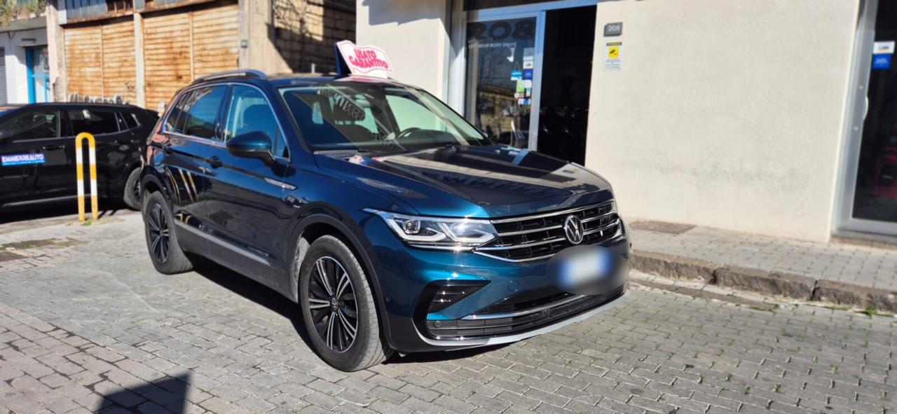 Volkswagen Tiguan 2.0 TDI 150 CV SCR DSG R-Line 2021 USATO