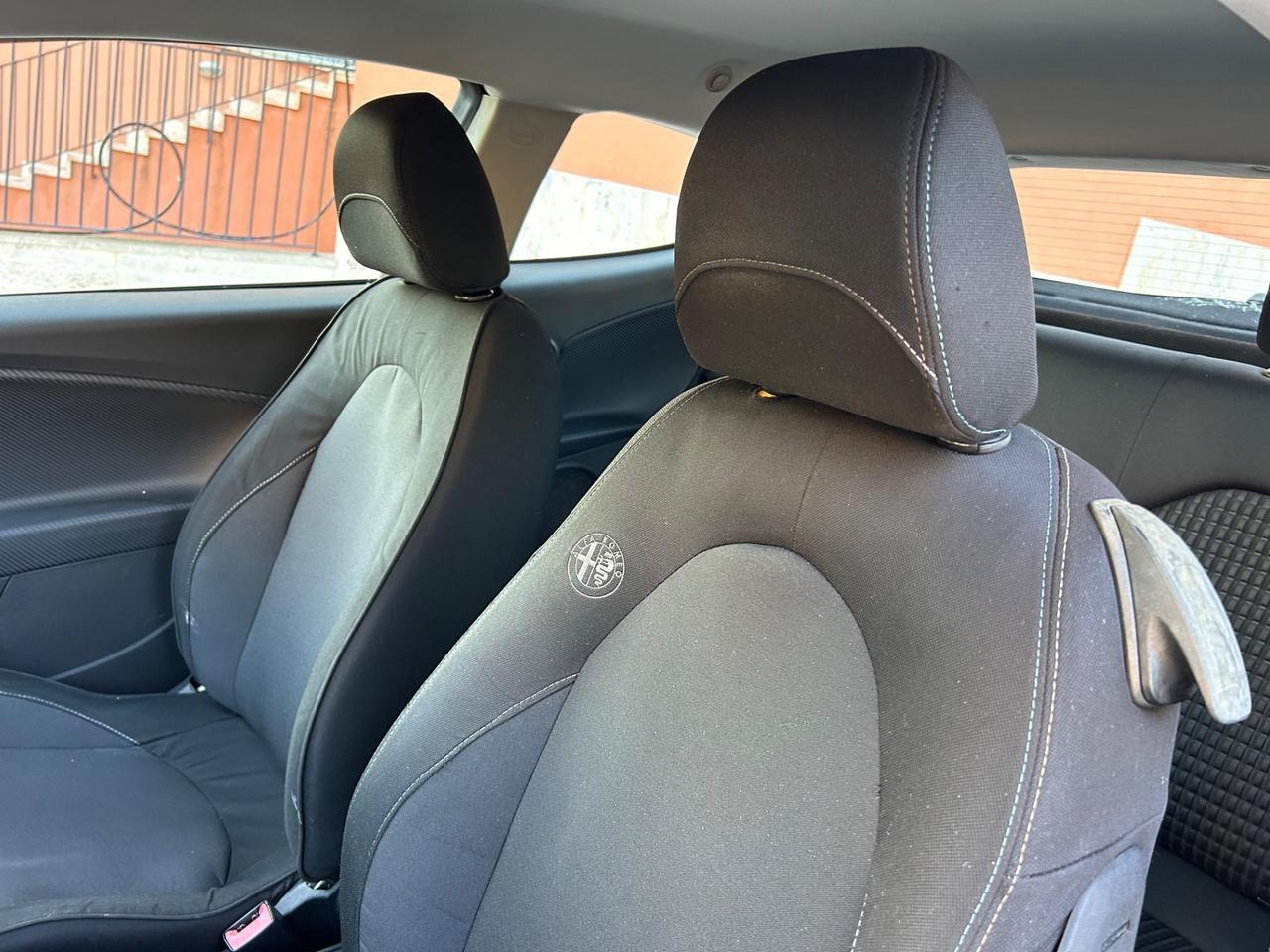 Alfa Romeo MiTo 1.4 Benz ideale per neopatentati
