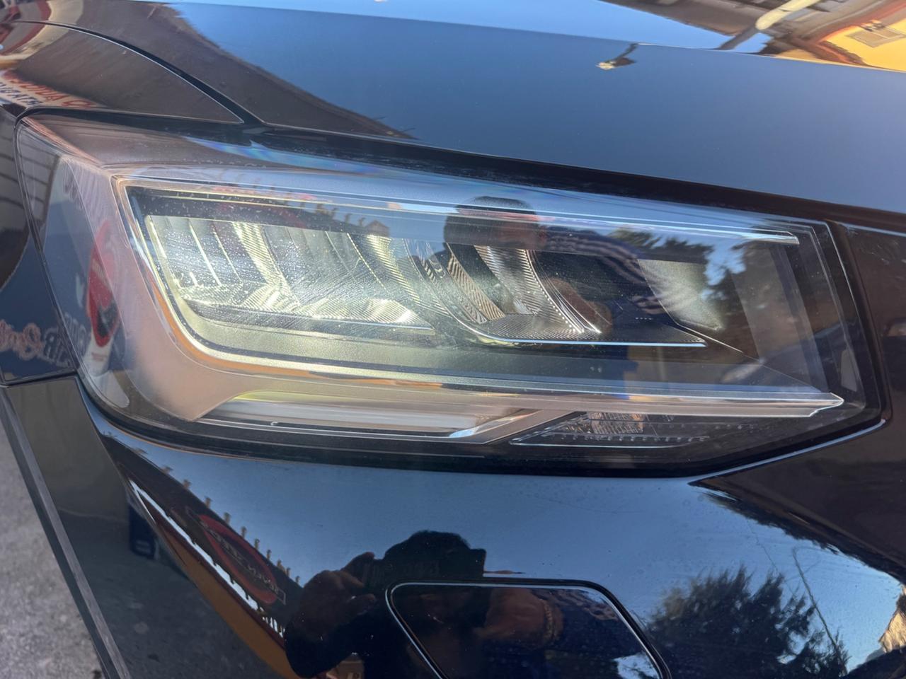 Audi Q2 30 TDI Identity Black