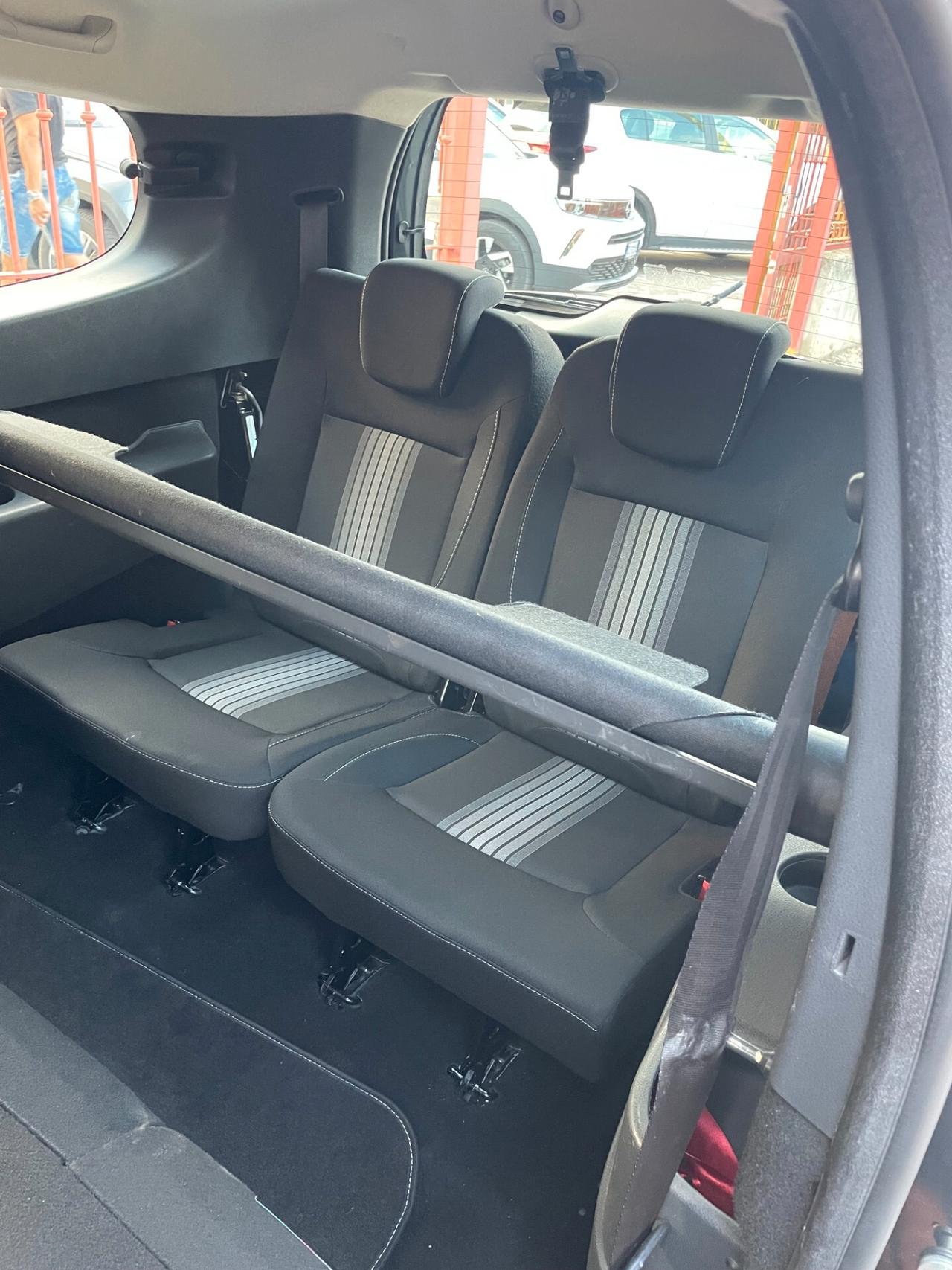 DACIA Lodgy Stepway 1.5 dCi 8V 110CV 7 POSTI