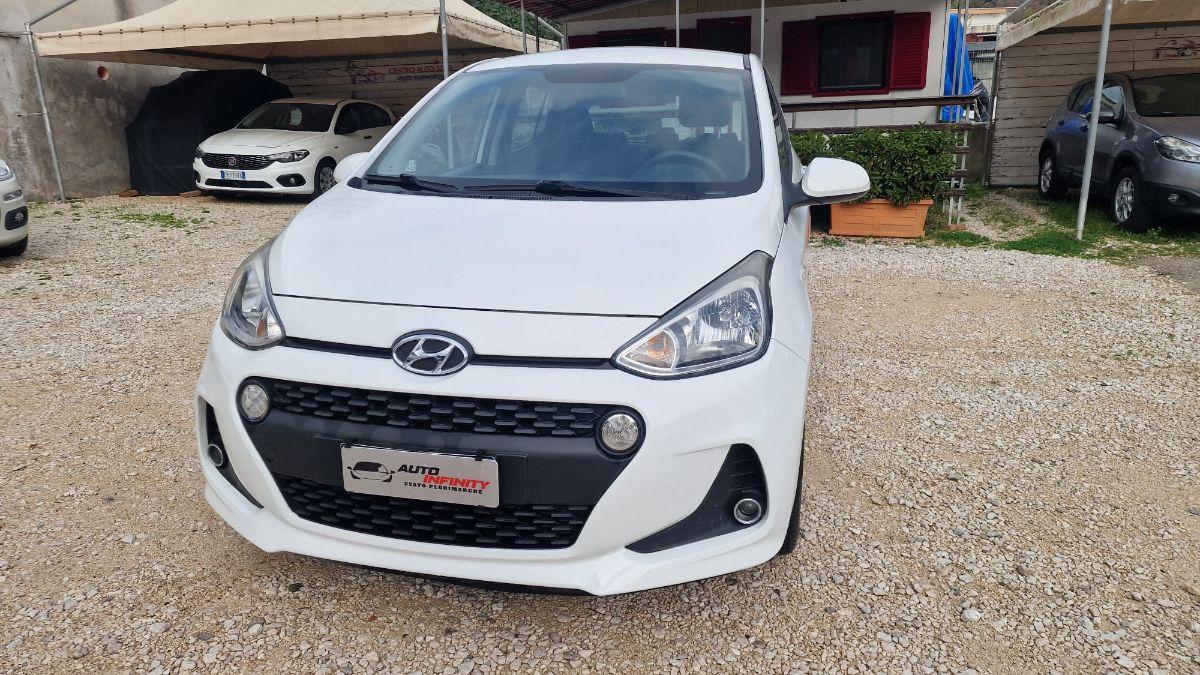 HYUNDAI - i10 - 1.0 MPI Sound Edition