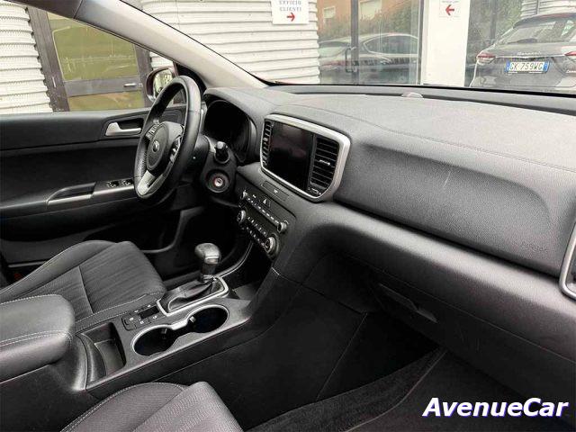 KIA Sportage mhev mild hybrid dct TELECAMERA CARPLAY IVA ESP.