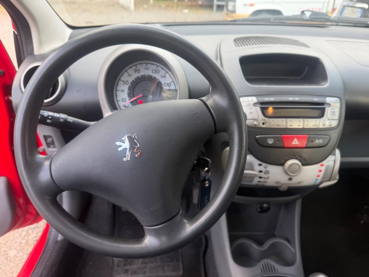 Peugeot 107 1.0 68CV 5p. Plaisir