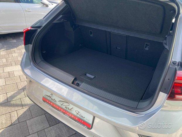 VOLKSWAGEN T-Roc 1.0 TSI R-Line
