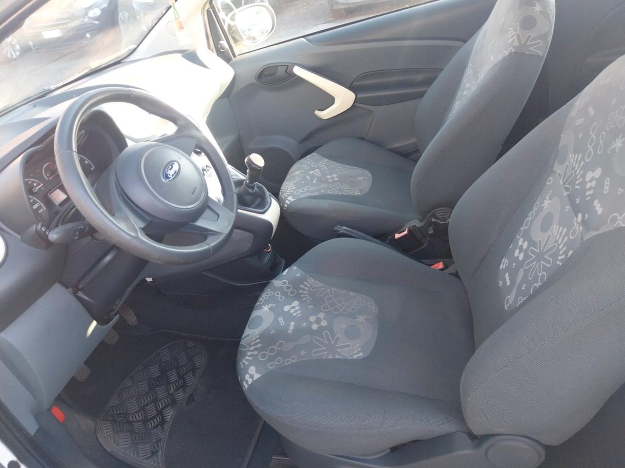 Ford Ka Ka 1.2 8V 69CV Titanium