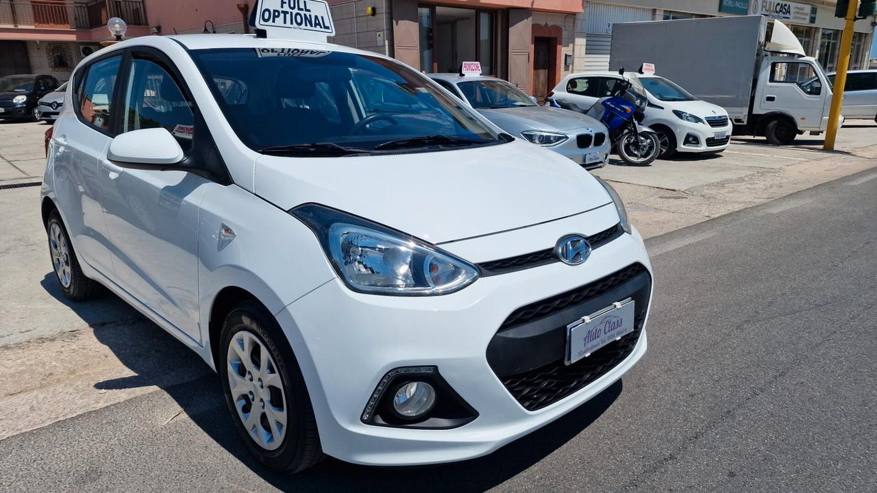 Hyundai i10 1.0 MPI Login