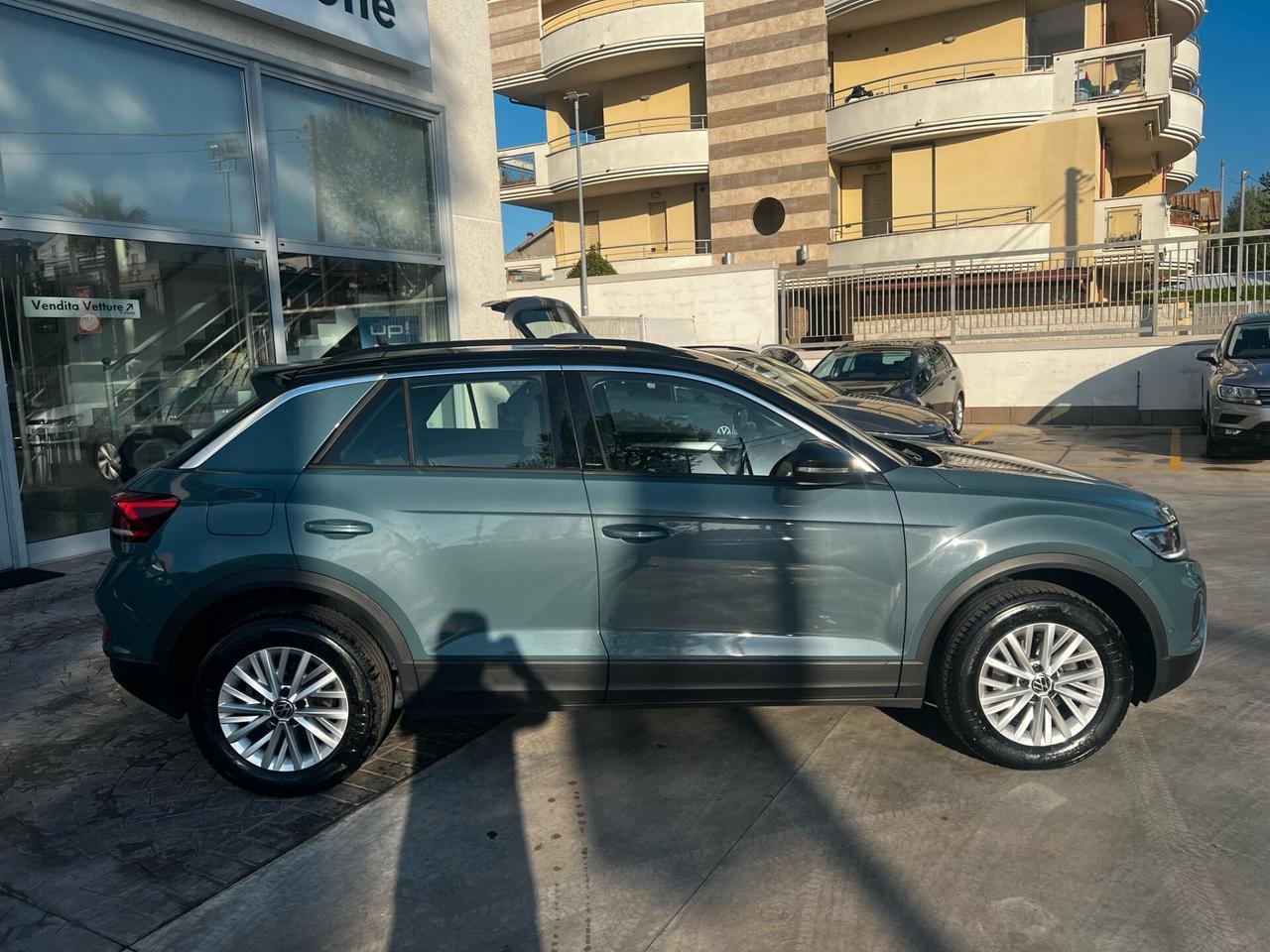 Volkswagen T-Roc 1.5 TSI ACT DSG Life -Bicolor-