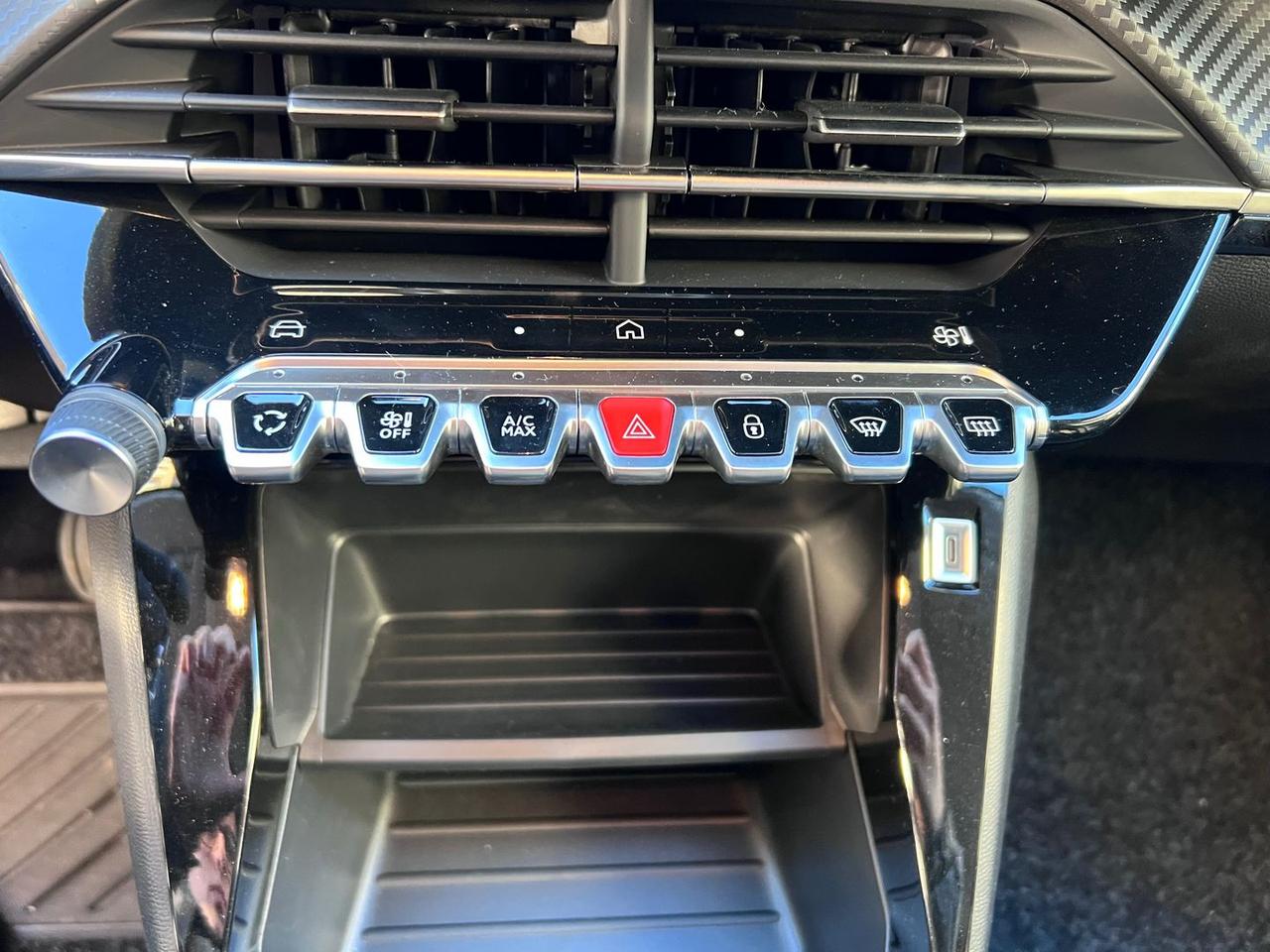 Peugeot 208 Style 1.2 PureTech 100 KM0 #8320