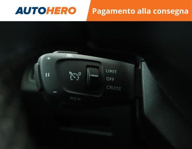 PEUGEOT 3008 Hybrid 225 e-EAT8 Allure Pack