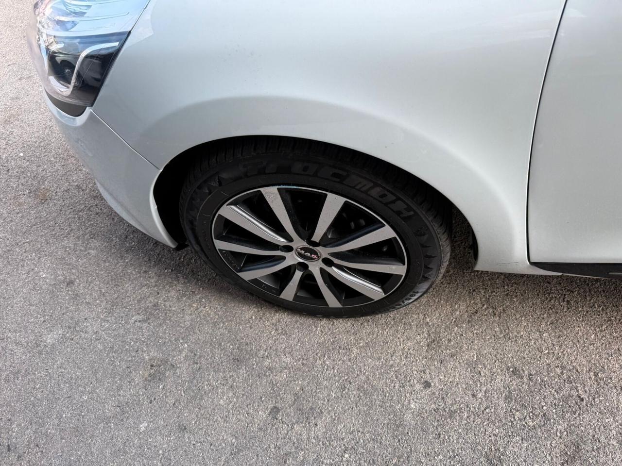 Renault Clio 1.5 dCi 8V 75CV 5 porte Live