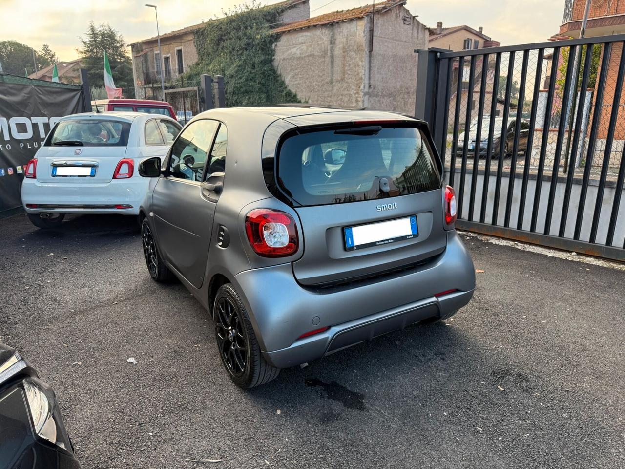 Smart ForTwo 70 1.0 Euro6C - AUTOMATICA - Tutto incluso - Finanziabile
