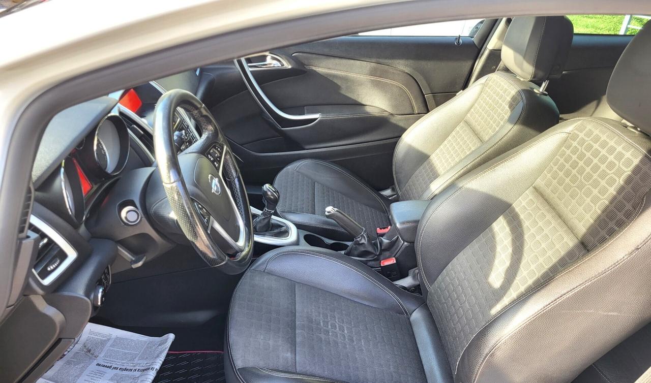 OPEL ASTRA 1,4 GTC-140 CV-3 PORTE-METANO-4 REVISIONI