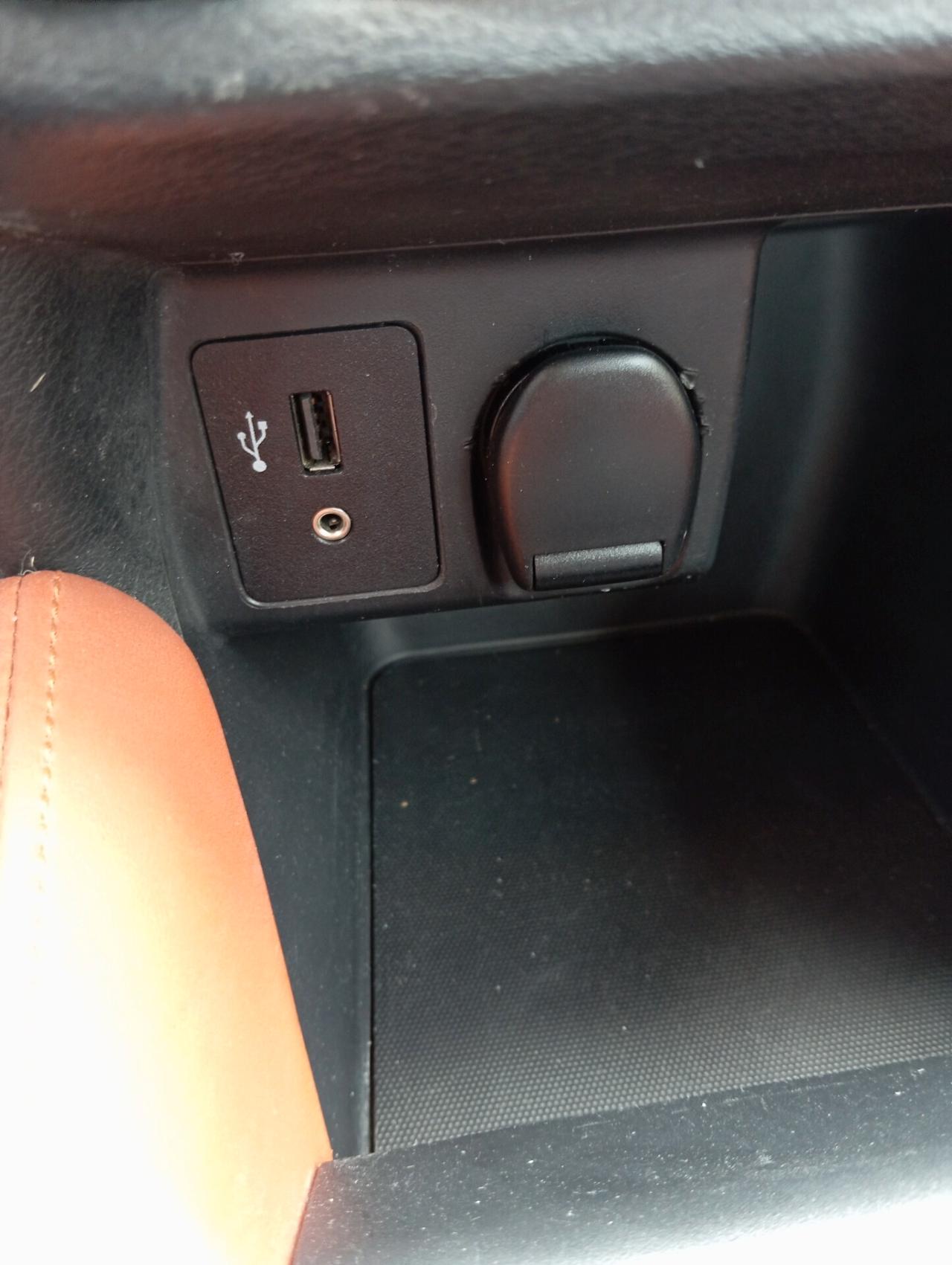 Nissan Micra 1.5 dCi 8V 5 porte Tekna