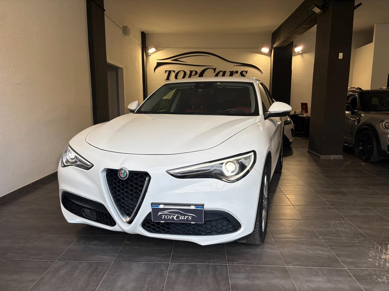 Alfa Romeo Stelvio 2.2 Turbodiesel 190 CV AT8 RWD Super