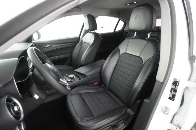 ALFA ROMEO Stelvio Stelvio 2.2 Turbo Diesel 150 CV AT8 - RWD Super