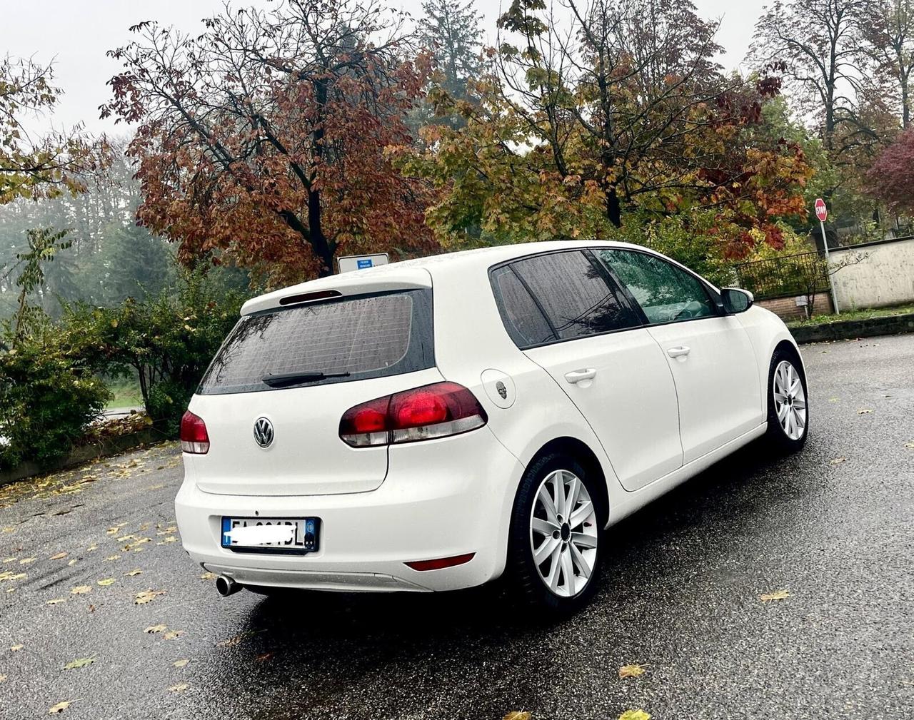 Volkswagen Golf 1.6 TDI COMFORTLINE