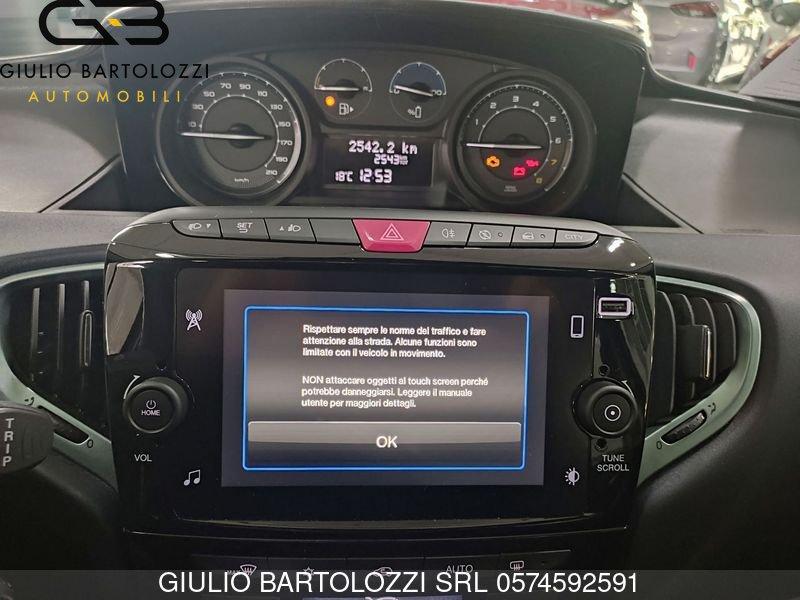 Lancia Ypsilon 1.0 FireFly 5 porte S&S Hybrid Platino