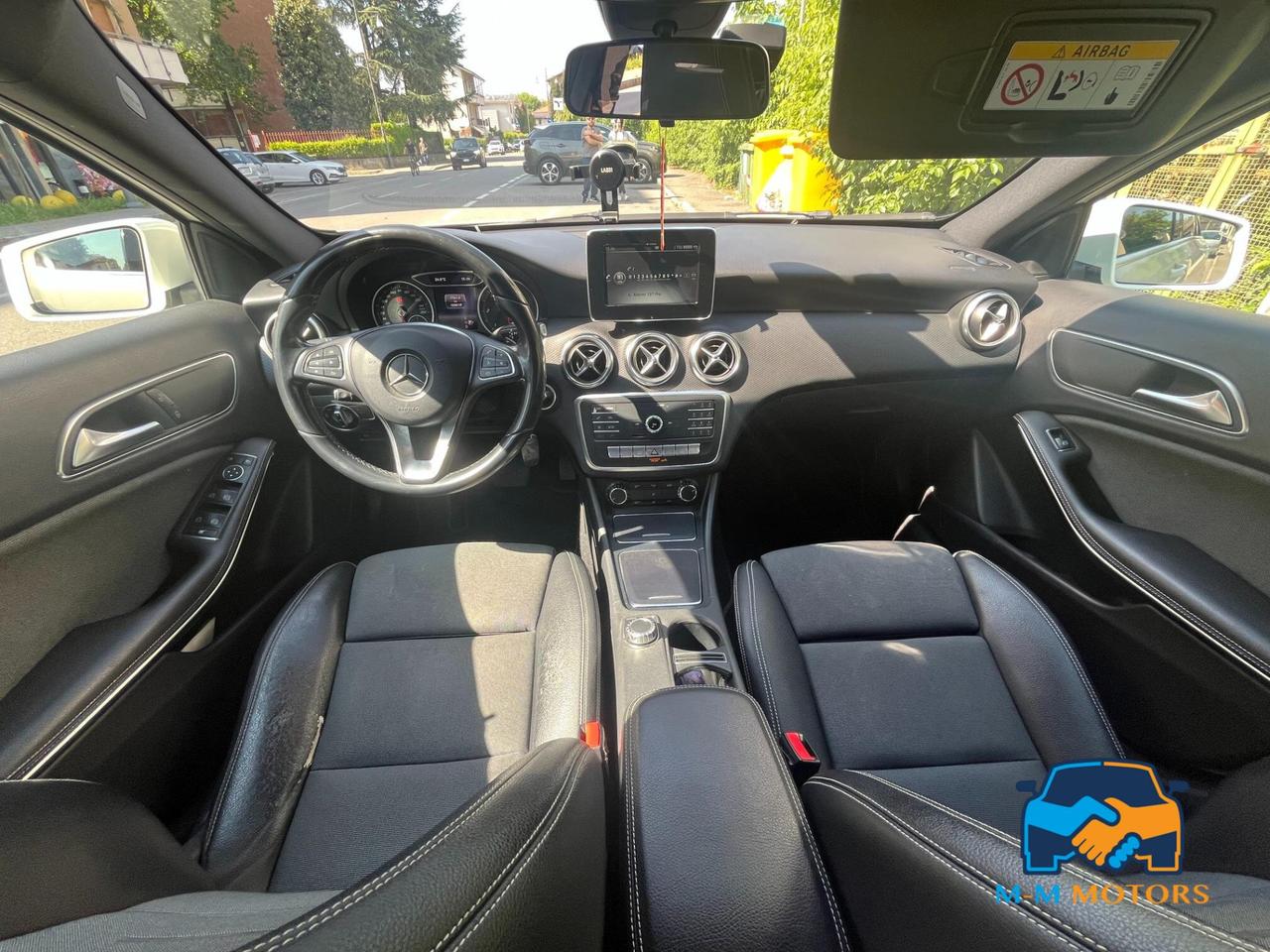 Mercedes-Benz CLASSE A 180 D