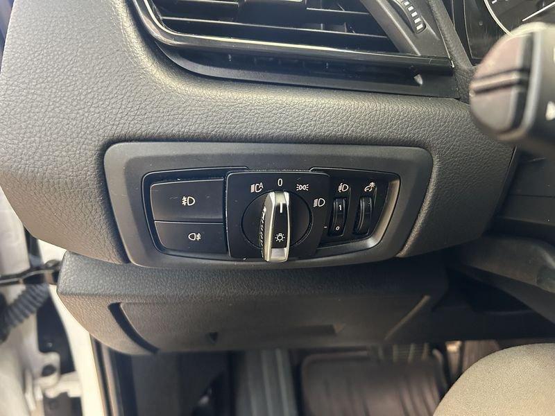BMW Serie 2 Active Tourer 218d Active Tourer Advantage my15