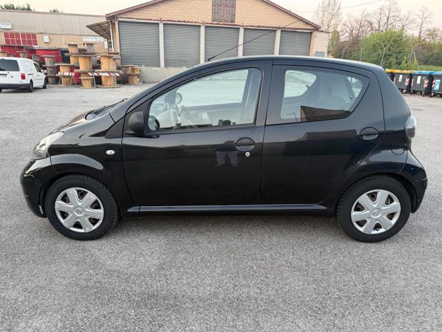 TOYOTA Aygo 1.0 12V VVT-i 5p Deep Ocean Connect Bellissima