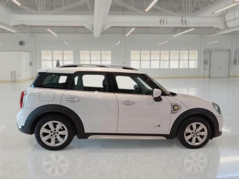 MINI COOPER SE COUNTRYMAN ALL4 BUSINESS AUTOM.