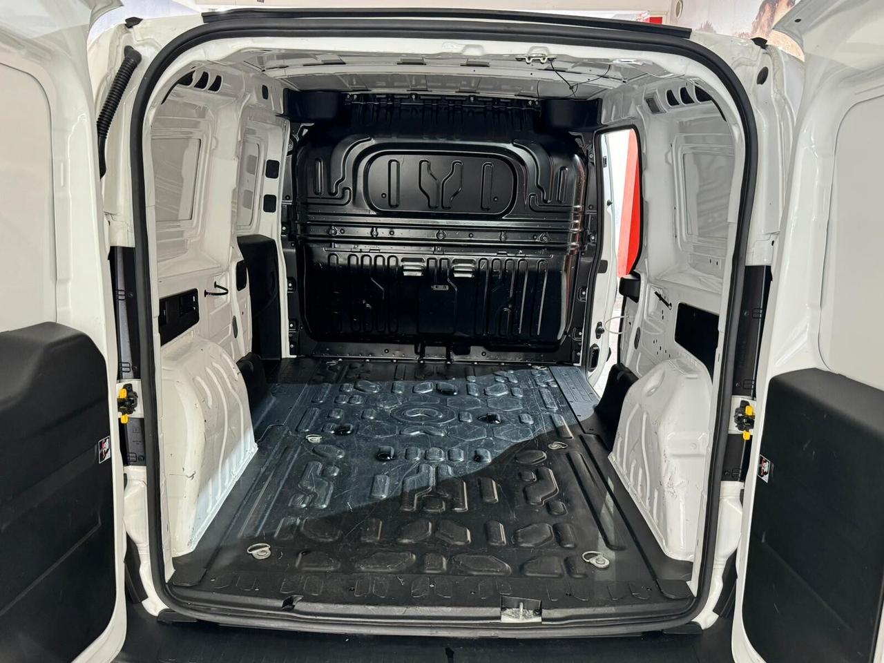 Fiat Doblo Doblò 1.6 MJT 105CV Cargo SX 3 Posti