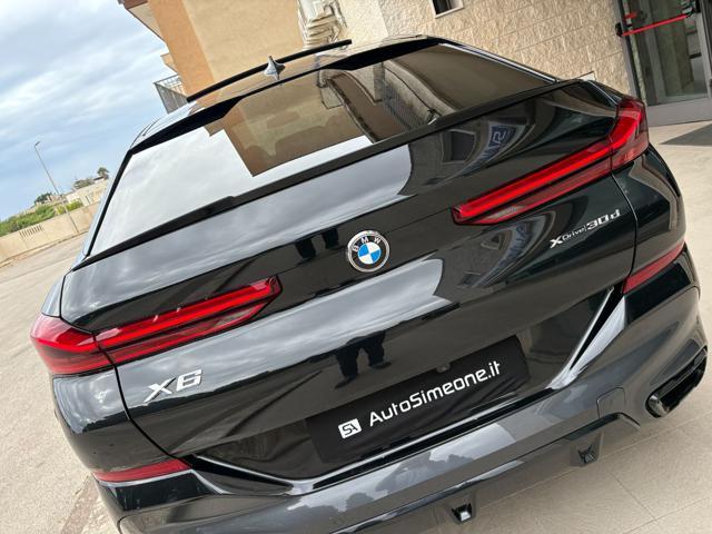 BMW X6 xDrive30d 48V Msport TETTO PAN-CERCHI 22''.