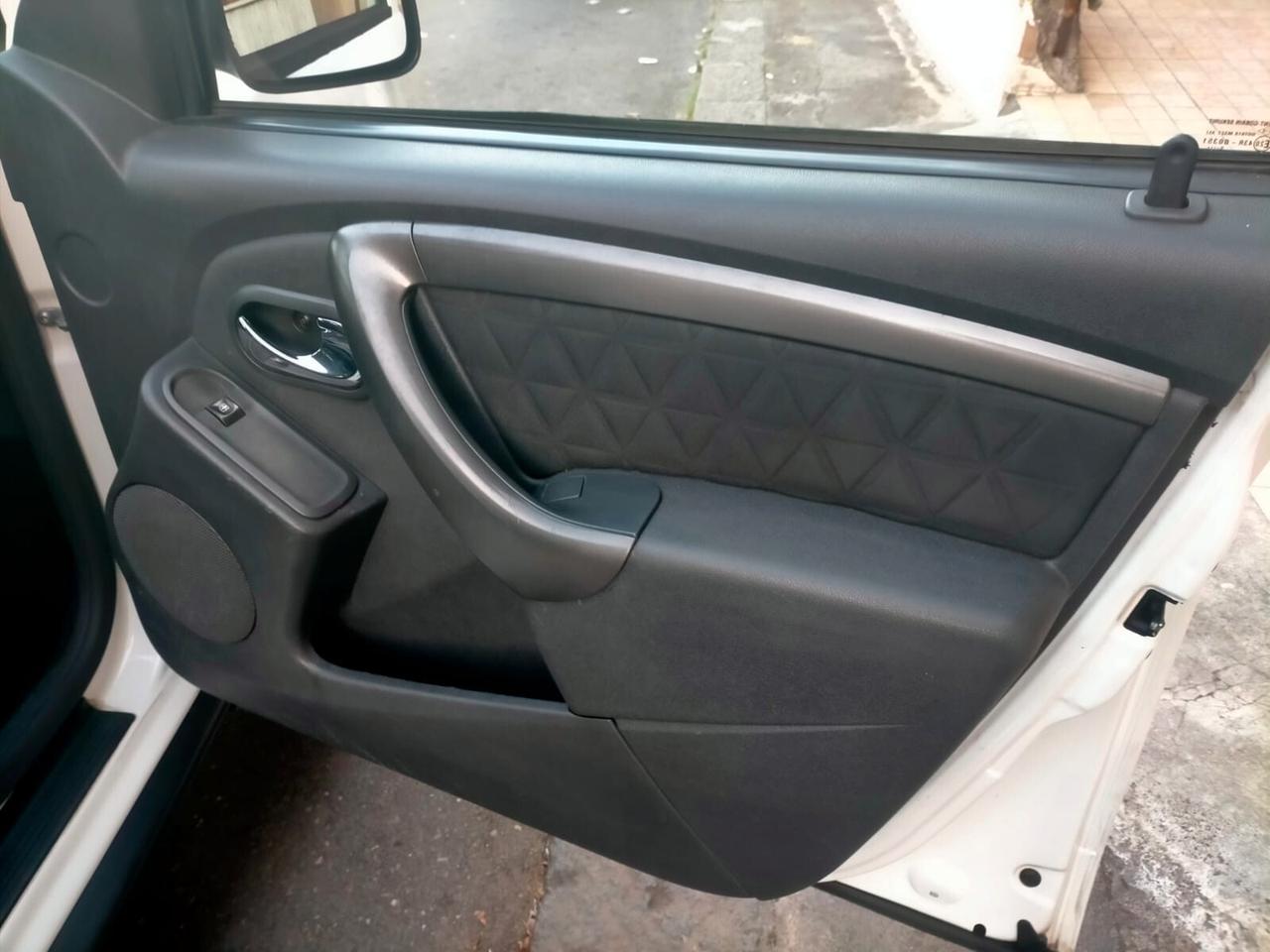 Dacia Duster 1.5 dCi 110CV 4x2 Lauréate