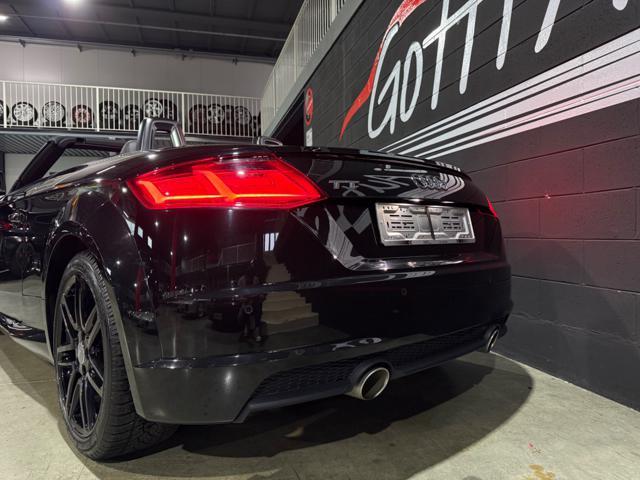 AUDI TT 40 TFSI S LINE CABRIO TOTAL BLACK IVA ESPOSTA